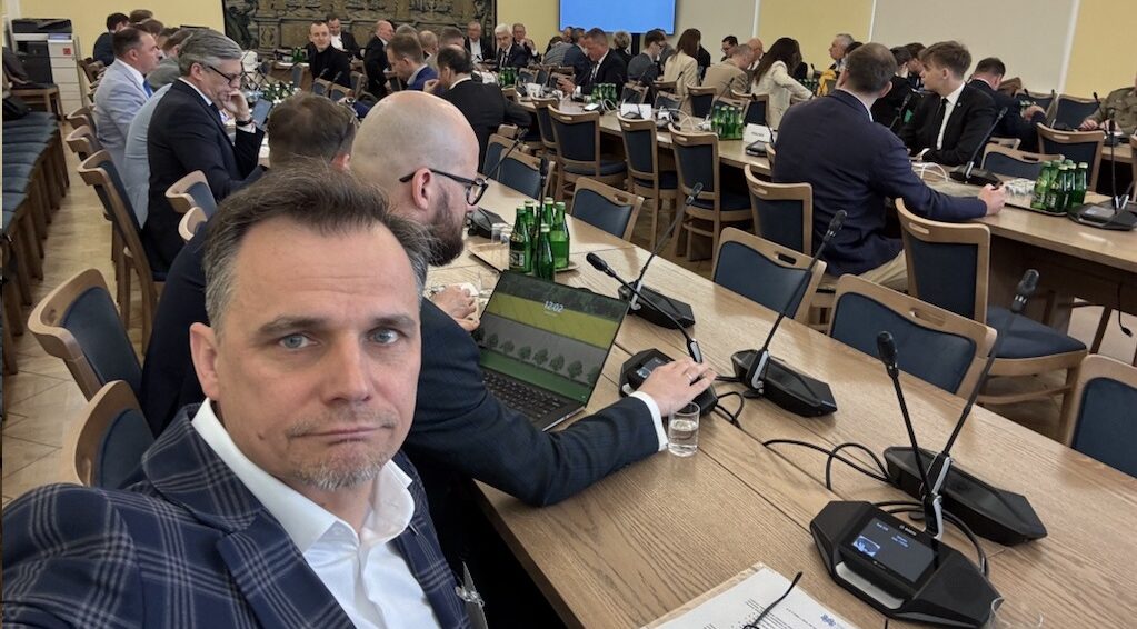 Pracownia Finansowa uczestnikiem posiedzenia podkomisji nadzwyczajnej ds. rozpatrzenia projektu ustawy o inwestycjach w zakresie elektrowni wiatrowych